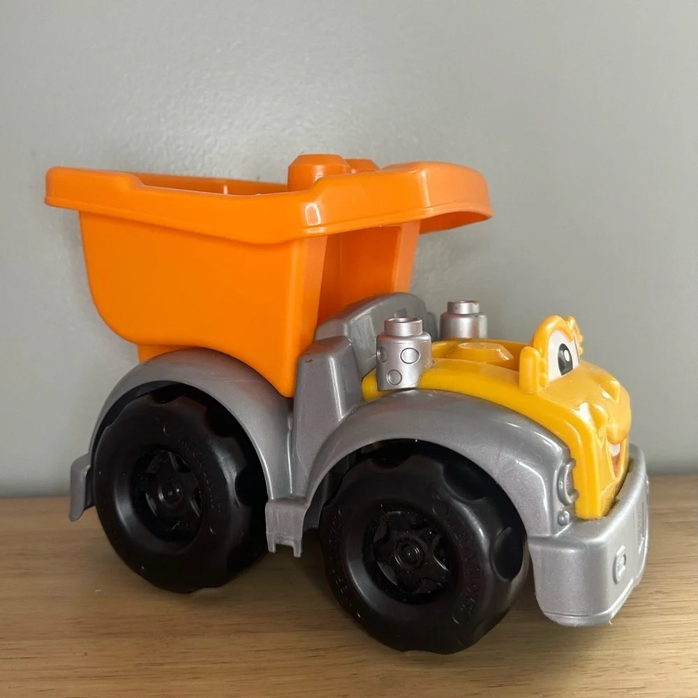 MEGA‎ Bloks First Builders Dump Truck Toy
